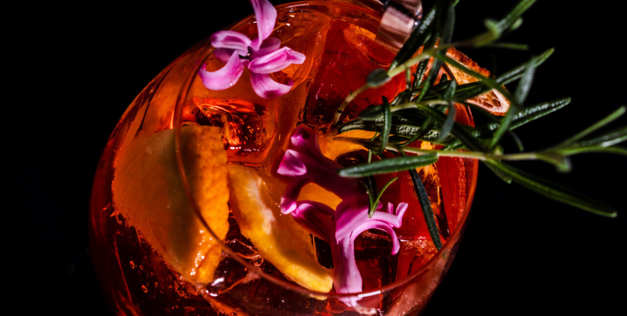 Drinki bezalkoholowe – poznaj pomysły na smaczne koktajle bez alkoholu!