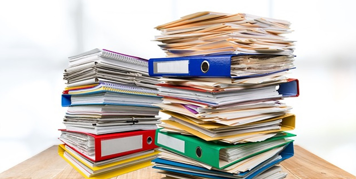 Dlaczego warto korzystać z usług profesjonalnego niszczenia dokumentów?