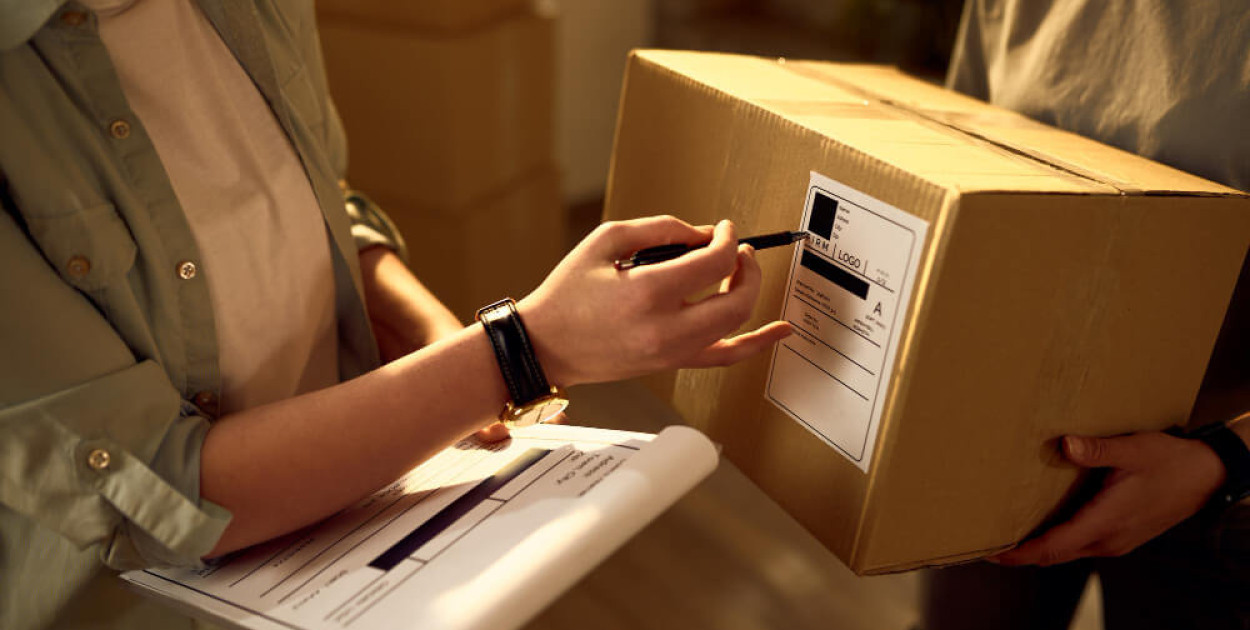 Jak powinna wyglądać prawidłowa etykieta logistyczna?