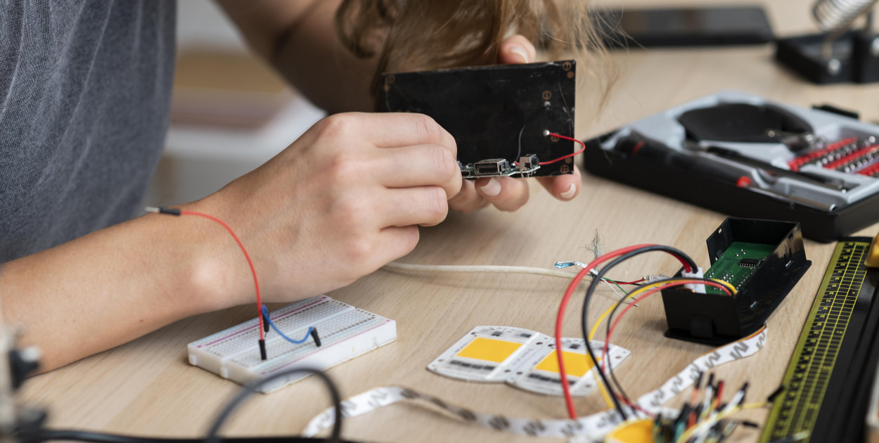 Dlaczego regularne wzorcowanie alkomatu jest tak ważne?