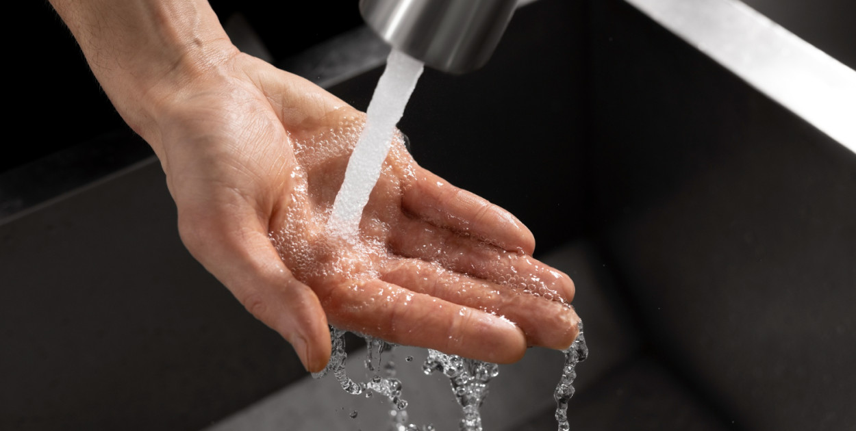 Pierwszy tysiąc litrów wody za darmo albo za złotówkę? Samorządy alarmują