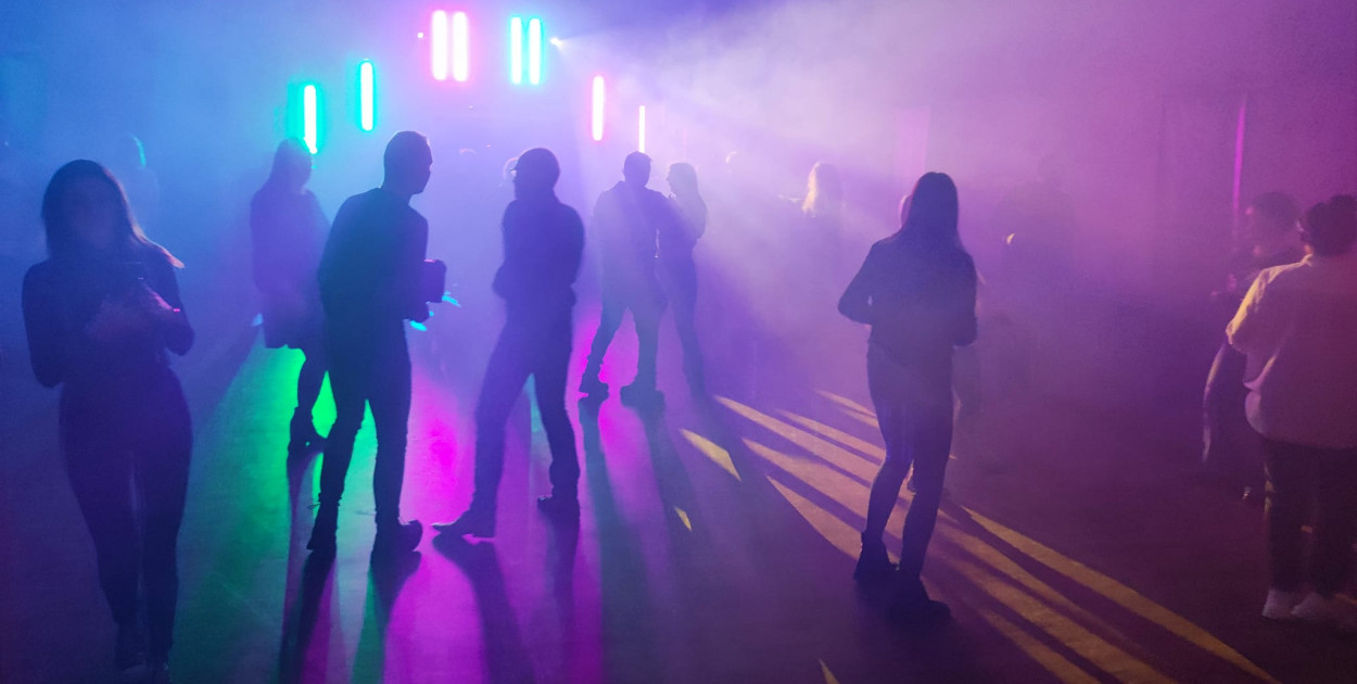 Postawili na klasykę, ale trochę to trwało zanim z kopytem ruszyli na parkiet