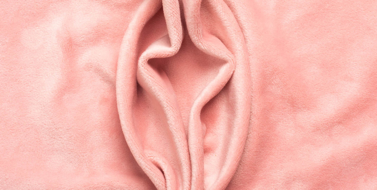 Przerośnięte wargi sromowe – przyczyny, objawy i możliwości leczenia