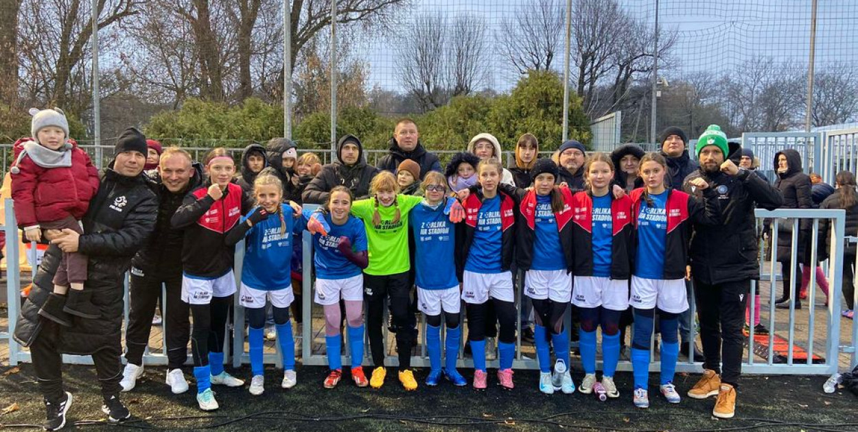 Brawo dziewczyny. Jesteśmy dumni! Z PGE Narodowy wracają z pucharem