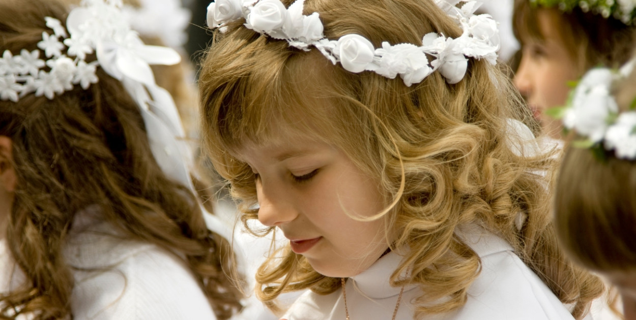 Pierwsza komunia i rodzice postawieni pod ścianą. Niektórzy będą mieli problem