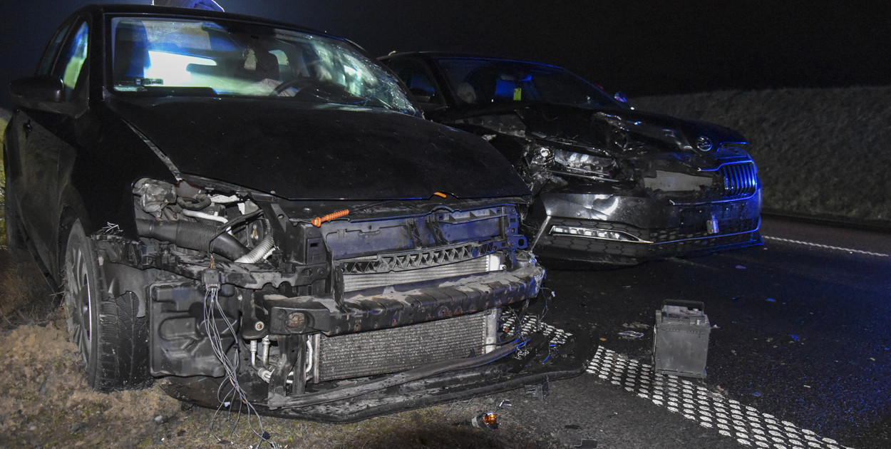 Dramatyczne chwile! Trzy auta rozbite, na miejscu wszystkie służby