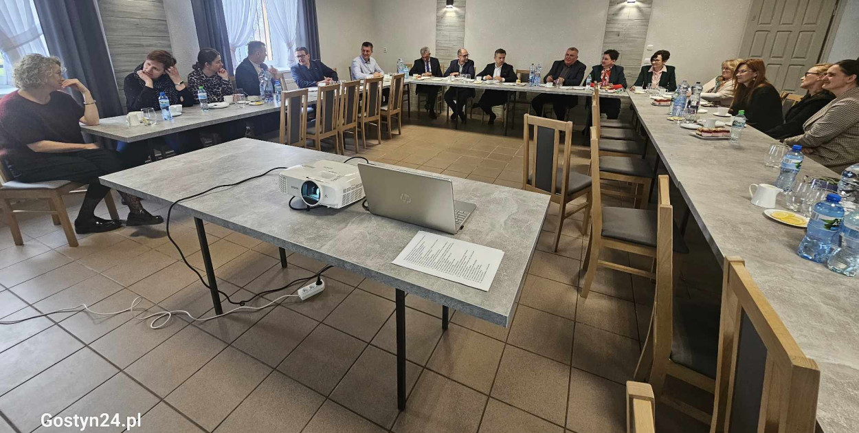 Najpierw "dymili", potem nie przyszli na spotkanie. Czy rzeczywiście chodziło...