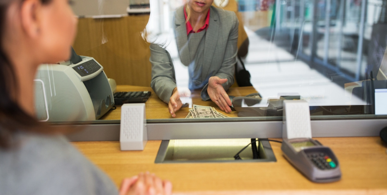 To nie ludzie są winni że kalkulują, to system nie daje im szansy, by uczciwość...