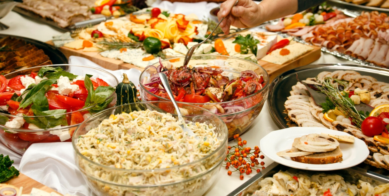 Kupione, ugotowane, podane... A potem słyszysz cichy szept "Żryj, bo się ...