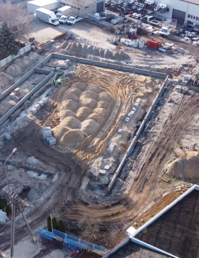 Trwa budowa hali sportowej przy ZSZ w Gostyniu. Zobaczmy na jakim jest etapie...-54551