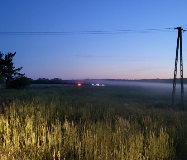 Wieczorny pożar w gminie Piaski. Policja też była na miejscu. Wiemy co się stało-56023