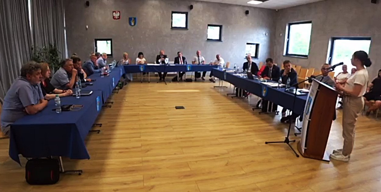 Foto: screen sesja Rady Miejskiej w Krobi
