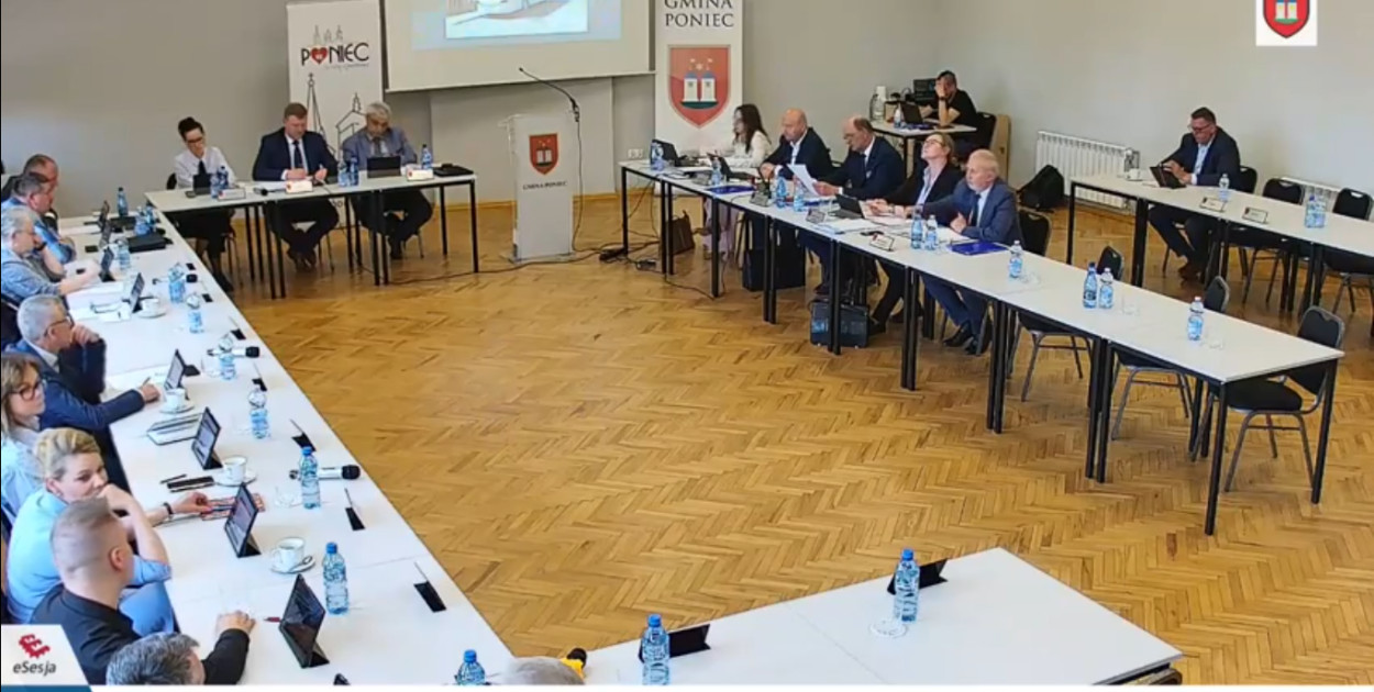 Foto: screen nagranie esesja Poniec