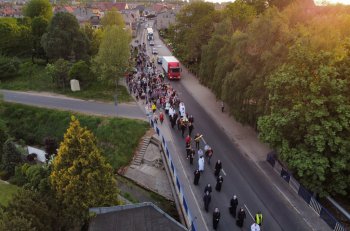 Pierwsza w tym roku procesja fatimska ulicami Gostynia-9513