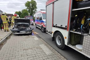 Zderzenie dwóch osobówek w Siedlcu, gmina Pępowo-11418