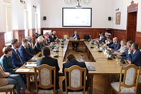 Pierwsza w nowej kadencji sesja Rady Miejskiej Gostynia-11528
