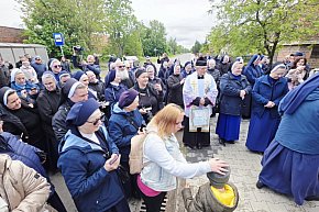 Odsłonięcie tablicy w Podrzeczu-13136