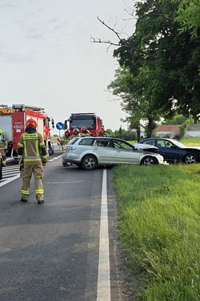 Wypadek na DW 434 w Starej Krobi-13187