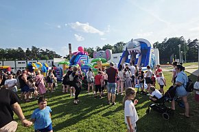 Piknik Rodzinny - Dzień Ziemi i symboliczne posadzenie drzewa-13245