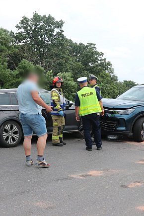 Zderzenie na zakręcie na trasie Piaski-Smogorzewo-13289