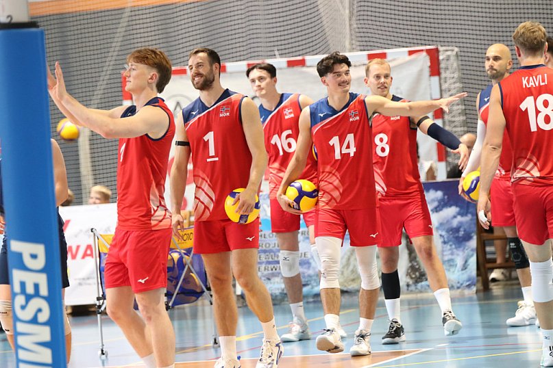 Mecz Norwegia-Dania w gostyńskim LO