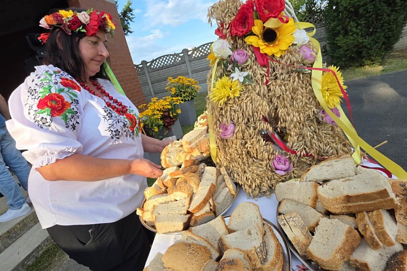 Dożynki w podgostyńskiej wsi Brzezie