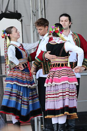 Dożynki Gminne na rynku w Pogorzeli-13398