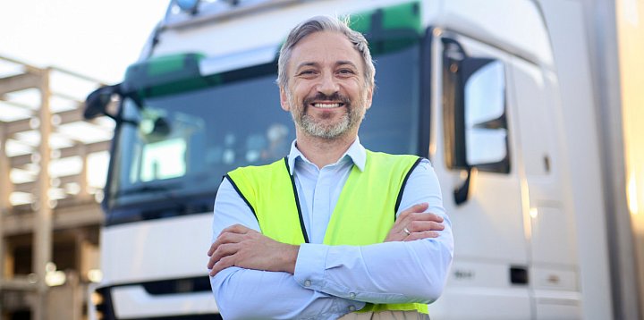 Praca dla kierowcy C – nowoczesna mobilna mieszalnia-74915