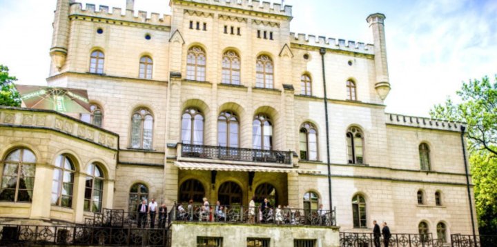 Zamek w Rokosowie ogłasza nabór na stanowisko-59222