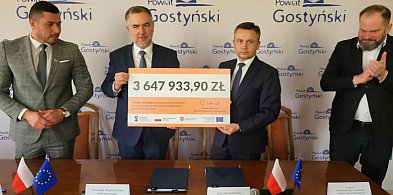 Zanim dostali czek, zdążyli ogłosić przetarg. Bez tego szpital nie dałby rady...-59480