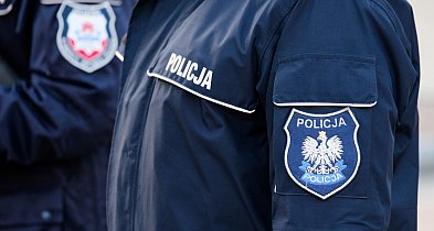 Uciekał przed policjantami. Miał powód. Wiedział co mu grozi-76480