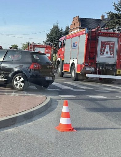 Zderzenie na pechowym skrzyżowaniu. Regularnie dochodzi tam...-78920