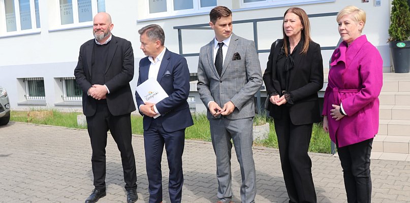 Władzy odjechał peron? Niektóre wypowiedzi dolały oliwy do ognia, a emocje... - 79163