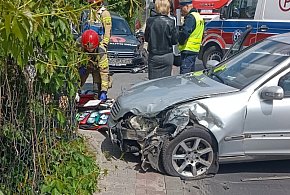 Spowodował wypadek i rozbił trzy auta. Sam trafił do szpitala. To mieszkaniec...-79264