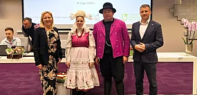Konferencja była, głosu nie zabierali, dokumentów brak.