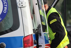 Wypadek w strefie przemysłowej. Młody pracownik potrącony w pracy!-80044