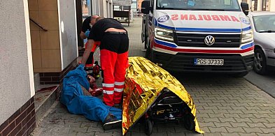 Wiemy co wydarzyło się na rynku w Krobi. Interweniowała policja i ratownicy...-80055