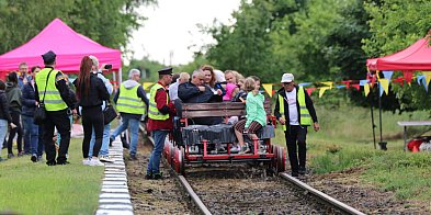 Gdy inni się poddali, oni walczyli z pogodą! Dzieci ...-80074