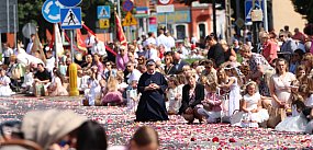 Tłumy na ulicach Gostynia! Wierni nie zatrzymali się...