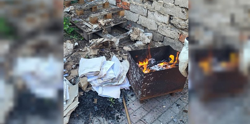 Czarny dym nad gostyńskim rynkiem. Zamiast drewna wrzucał do ogniska... - 80448