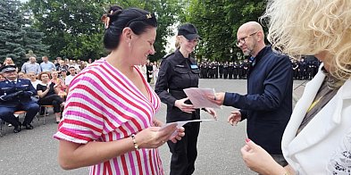 Blisko 50 świadectw z czerwonym paskiem w ZSR...-80600