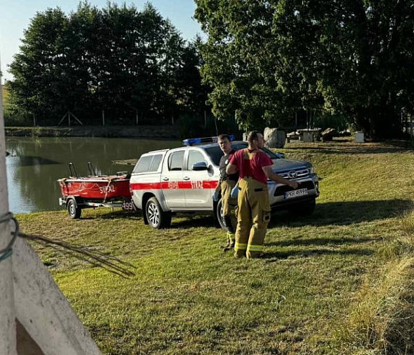 Wszedł do wody i już nie wypłynął. Tragiczny finał kąpieli w stawie-80773