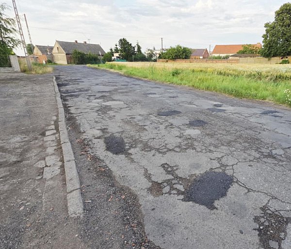 "Prowizorka" nie rozwiąże problemu. Kierowcy liczą, że dotrwają do remontu...-80808