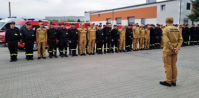 Spakowali sprzęt i ruszyli na południe. Wśród nich trzech strażaków z Gostynia-80945