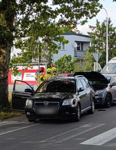 Dziecko i matka w szpitalu. Wszystko działo się w rejonie stacji paliw-81156