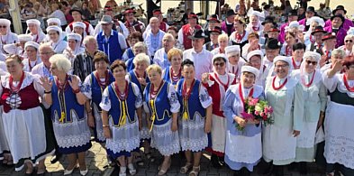 Zaczęło się w 1973 roku. Chciały, aby życie zaczęło tętnić radością. Udało się...-81258