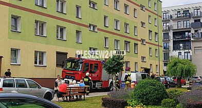 Mieszkańcy bloku ewakuowani. Jedna z butli była nieszczelna...-81251