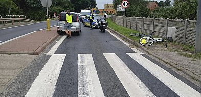 Wjechał w dwoje pieszych na pasach. Oboje trafili do szpitala-81322