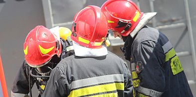 Ogień pojawił się w skrzynce. Mieszkańcy ruszyli do akcji przed strażakami...-81406