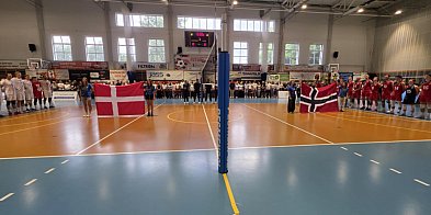 Takiego meczu w Gostyniu jeszcze nie było! Zagrały...-81387